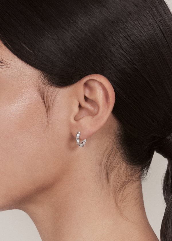 Pearl earrings small