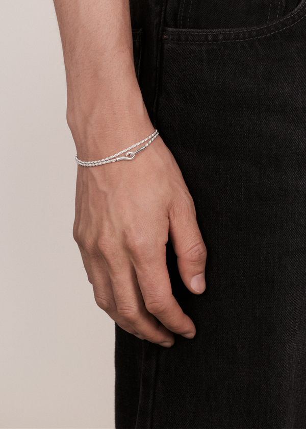 アクセサリー All blues FOLD BRACELET POLISHED SILVER All Blues Fold Bracelet Polished Silver – Neighbour