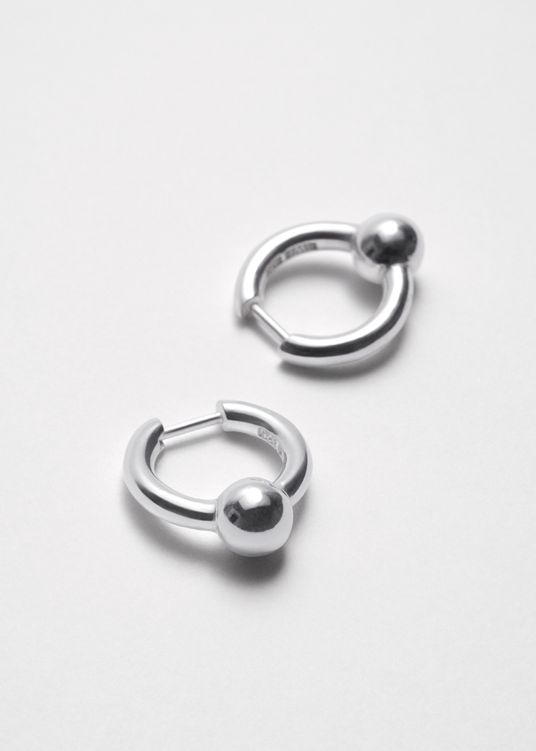 Pearl earrings small